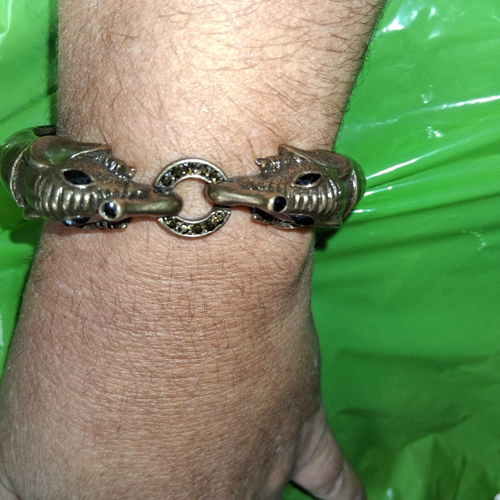Chicos Elephant Bracelet - Picture 7 of 9
